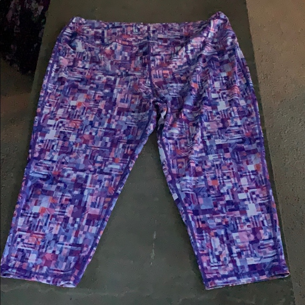 2X workout capris